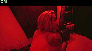 Playing with stepmom's big ass in dungeon 😈