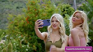 Serene Siren and Jazlyn Ray kiss passionately before orgasm