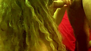 threesome with my hot wife and friend, she sucked both cocks 😏