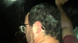 sacanagem entre machos no box de um dark room revelando muitas formas de prazeres anal gay