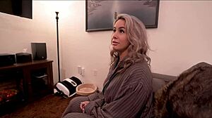 Playing with stepmom's big ass in dungeon 😈