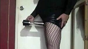 Bisexual Crossdresser Pumps Bigger