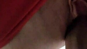 Il pompino lento di mia moglie mi fa impazzire