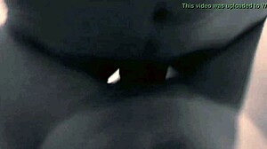 último día de visita de mi amiga otaku la lleno de lechita para que no me extrañe