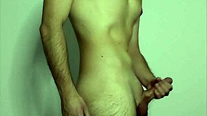 Ever seen high-quality webcam masturbation from a young 18+ amateur?