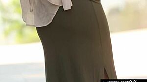 watch this teen fingering her tight pussy to orgasm?