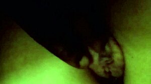 North Carolina slut gets fingered 😈