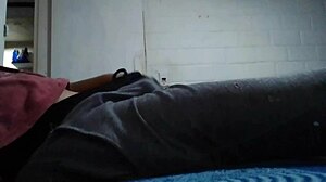 jhozue from guadalajara gives a small handjob to his gay friend.