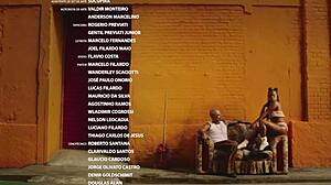 iza toda gostosa masturbating her big tits and ass