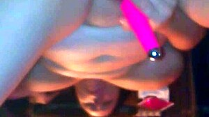 Teen Amateur BBW Experiences Powerful Shaking Orgasm with Magic Wand