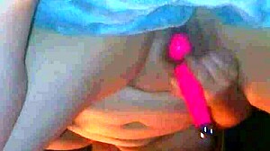 Teen Amateur BBW Experiences Powerful Shaking Orgasm with Magic Wand