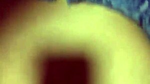 Visitando a mi vecino mientras su esposa no está!