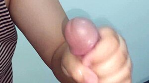 Pinay teen GF sloppy blowjob feels amazing!