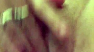 i'm using this vibrator on my dry pussy lips, feels amazing