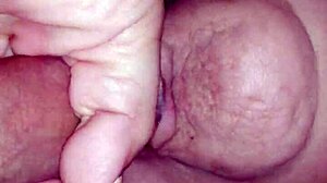 mature amateurs give excellent blowjob