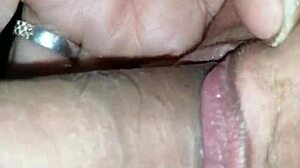 mature amateurs give excellent blowjob