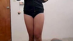 look at that nice ass she has 😏