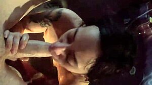 Sucking my man in the hot tub