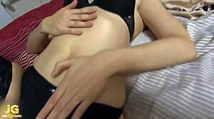 hot girl sucks big cock passionately