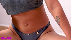 Showing my body on a hot november afternoon