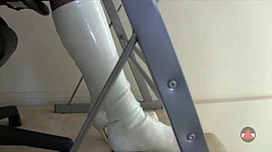 this sexy pedal pump challenge with boots is dominating 😏