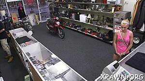 Stunning Minx Filmed In Reality Movie Sucking And Fucking Hard