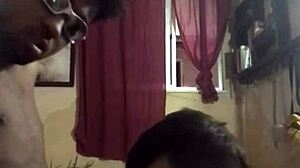 Muleque da quebrada handles big black cock outdoors