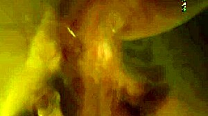 Cogiendo en la primera cita con macho de tinder de tinder me llevo al jacuzzi del motel y me grabe para ti