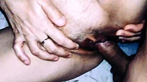 Omg, min fru knullar fem killar i vild gangbang... galet! 😱