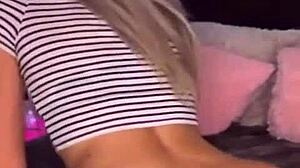 Hot teen 18+ shakes big ass and tits on webcam 😍