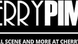 גיזל בלאנקו הלטינה מקבלת נקניק גדול ודוגיסטייל