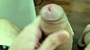 Young Twink Punheta Suculenta With Bisexual Fetish And Sexy Neighbors