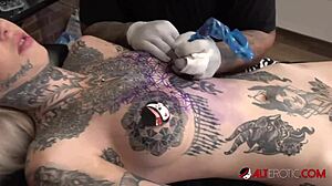 Sascha and Amber Luke Play During Tattooing