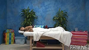 i love watching these cute 18-year-old girls shine!