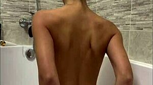 ki-sim takes a huge dick in his ass for orgasm 😩