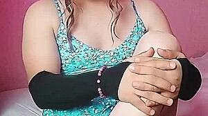 omg, check this big ass sexy white boy sissy kitty dancing! 🐱