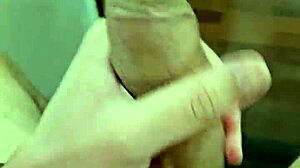 Young Twink Punheta Suculenta With Bisexual Fetish And Sexy Neighbors