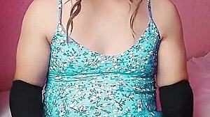 omg, check this big ass sexy white boy sissy kitty dancing! 🐱