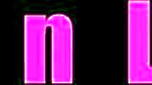 Latin Oğlan Güney Afrikalı Dölü Yutuyor