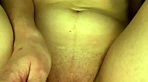 masturbating my pussy close-up on day 42, real amateur babe 😍
