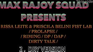 Watch Larissa get fisted!