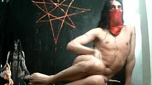 barefeet whore feet fetish with long legs