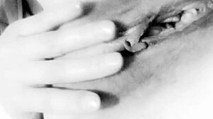 Big tits amateur wants fucking 😈