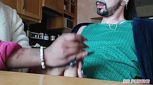 masturbei o melhor amigo do meu marido e deixei ele filmar sem o corno saber