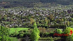 Argentinian vlog trip ends with tour guide's hard sex, flashing ass, licking feet in bedroom