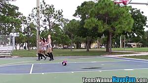 Real Teen Lesbo Threeway Party