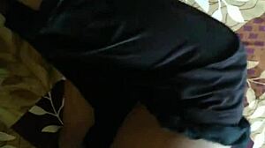 Mature Desi Aunty Gives Blowjob and Creampie to Big Black Cock