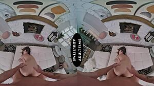 All-natural Chanel Camryn quivers from Kyle Mason's huge dick in sloppy blowjob and riding