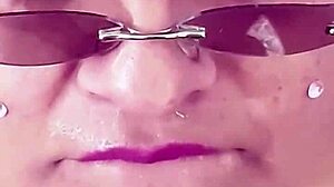 Selfie swallow with big tits 😋