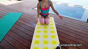 i gave a sloppy blowjob after our outdoor yoga session in spandex